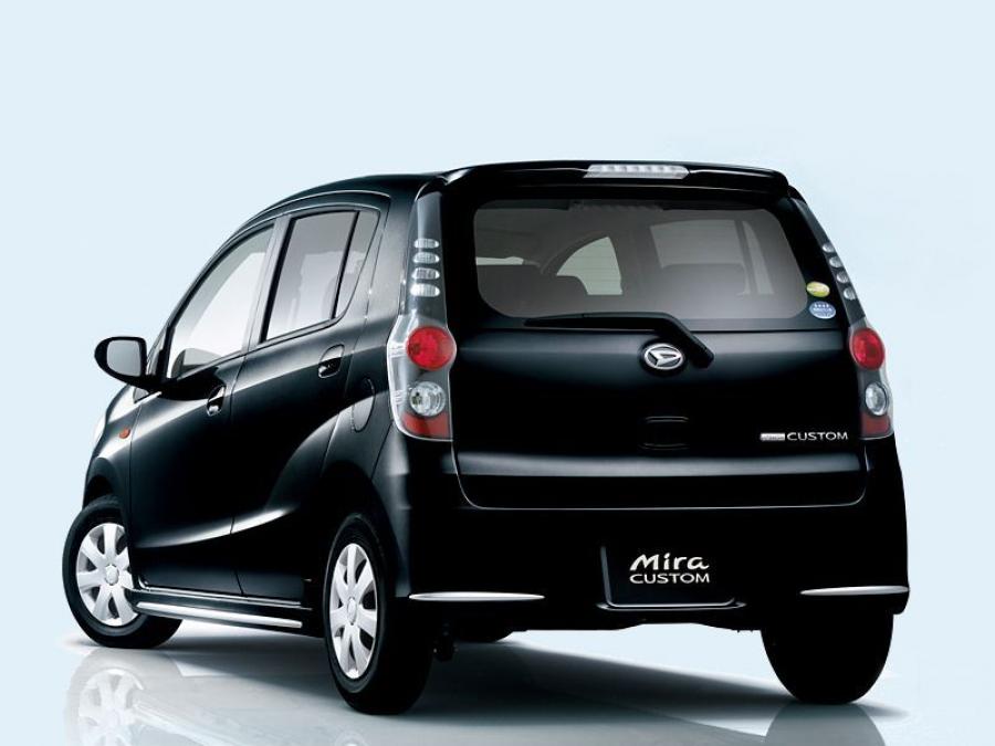  Daihatsu Mira Custom 2007 года  (фото 2 из 3)